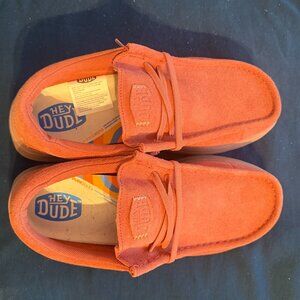 Hey Dude Wendy COMF Suede red/orange sz 12 women/43 EU New without box
